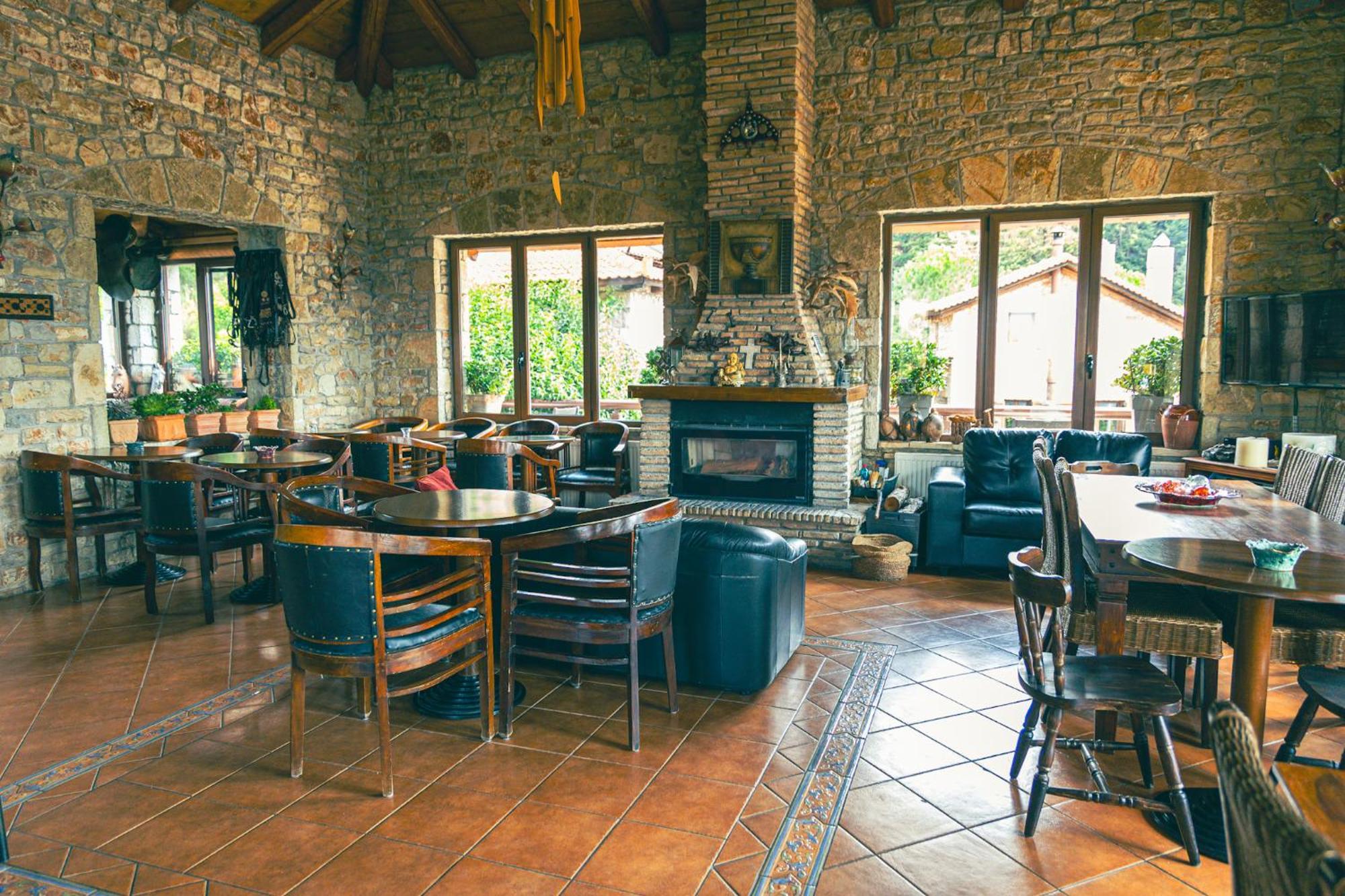 Georgio'S V Chalet Kalavrita Kültér fotó